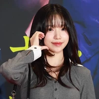 Jo Yuri–Junhee