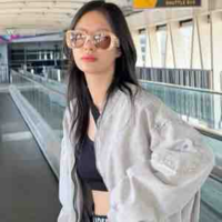 Pansa Vosbein(chị)
