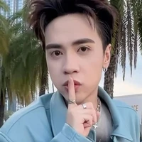 Quang Hùng