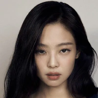 Kim Jennie (em)