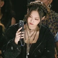 kim Jennie*em*