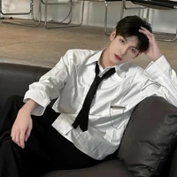 Tần Dịch Hoàng Phong