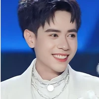 Lê Quang Hùng/Quang Hùng
