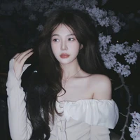 Quyên(T/g)