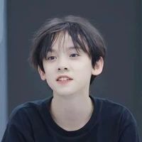 Tả Hàng(Lúc nhỏ)