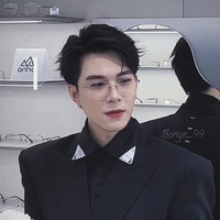 Bùi Anh Tú|𝐀𝐓𝐮𝐬