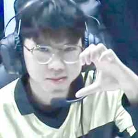 Nguyễn hữu đạt (em iu của khoa)