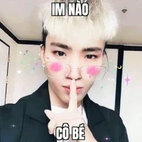 Im lặng nào cô bé~