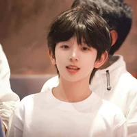 Trần Tuấn Minh ( em )