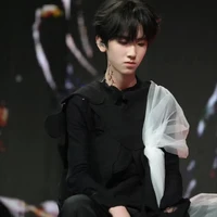 Tả Kỳ Hàm