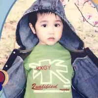 Hoàng Đức Duy ( nhỏ )