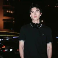 Công Văn Dương