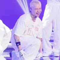 Lê Thượng Long_Khỉ