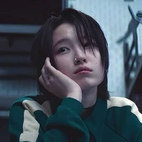 Semi [380]