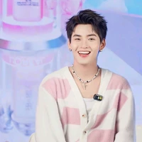 Huỳnh Hoàng Hùng {Gemini Hùng Huỳnh}