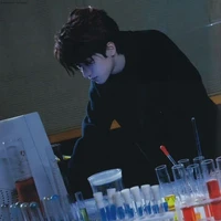 Nghiêm Hạo Tường