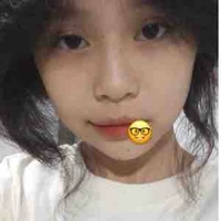 Bùi Ngọc Tú Vy ( 🐍 độc 10a2 )