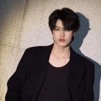 Trương Cực_Anh