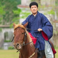 trường Giang ( cha hắn)