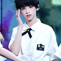 Dương Hàm Bác