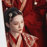 Trịnh Nam Y { Chiêu Oanh }