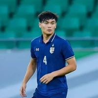 Jonathan Khemdee