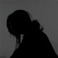 Trần Huỳnh Khánh Ny/Nhân cách thứ 2/