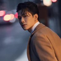 Bùi Anh Tú