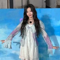Pharita Chaikong [chị của nàng]