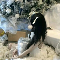 Thẩm Ly Ngọc Quyên