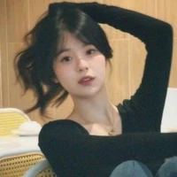 TRẦN Y/N