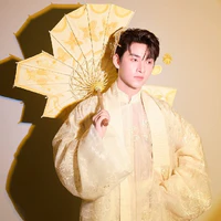 Hùng Huỳnh