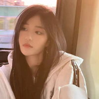 Vương Dịch-W