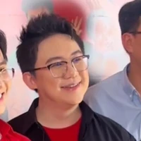 hồng tú(giám đốc)