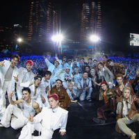 All top (trừ ai thì trừ)