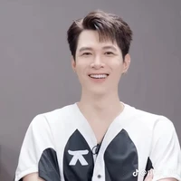 anh tú