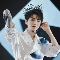 Vương Tuấn Khải