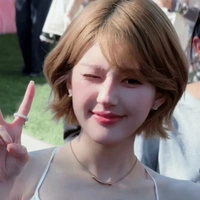 Triệu Lộ Tư