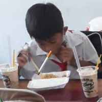 Nhân vật nam