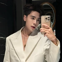 Lê Quang Hùng [vk đeo mic]