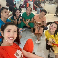 cast 7 nụ