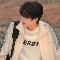 Trương Cực/anh