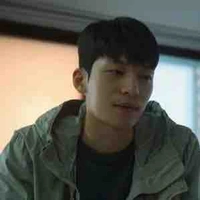 Hwang Jun-Ho (police man)