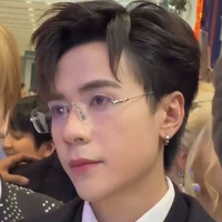 Lê Quang Hùng(phone)