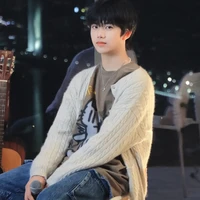 Trương Hàm Thụy.Y²