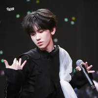 Tả Kỳ Hàm