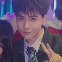 T/Giả