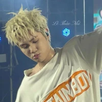 Tác giả tới đây