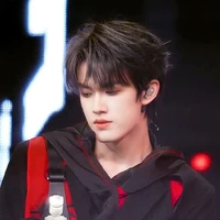 Trương Cực ( 2025 , sắp 28 tuổi )