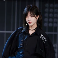 Bách Hân Dư_Bách